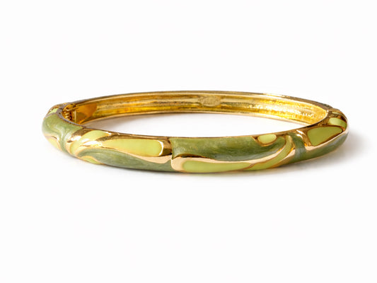 Pistachio Swirl Enamel Bangle (Pack of 1)