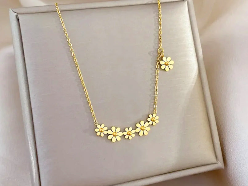 Kamala Necklace
