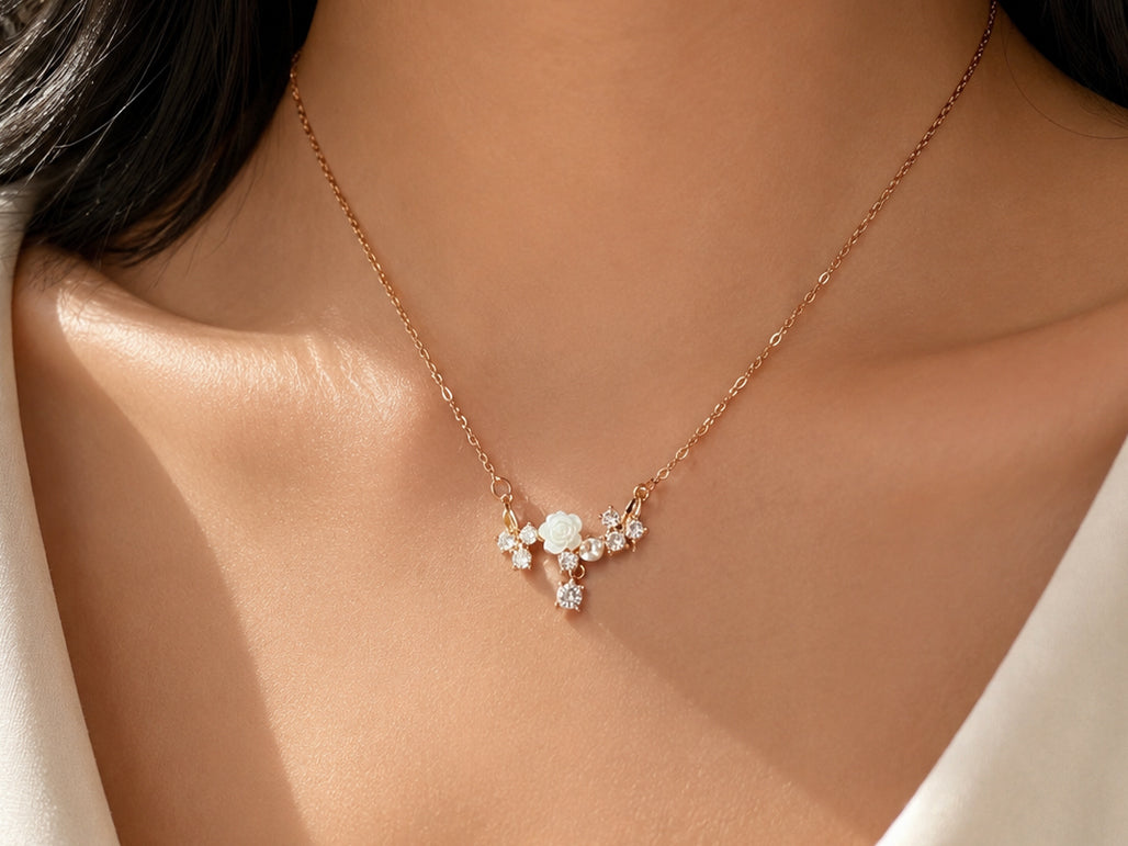 Elowen Necklace