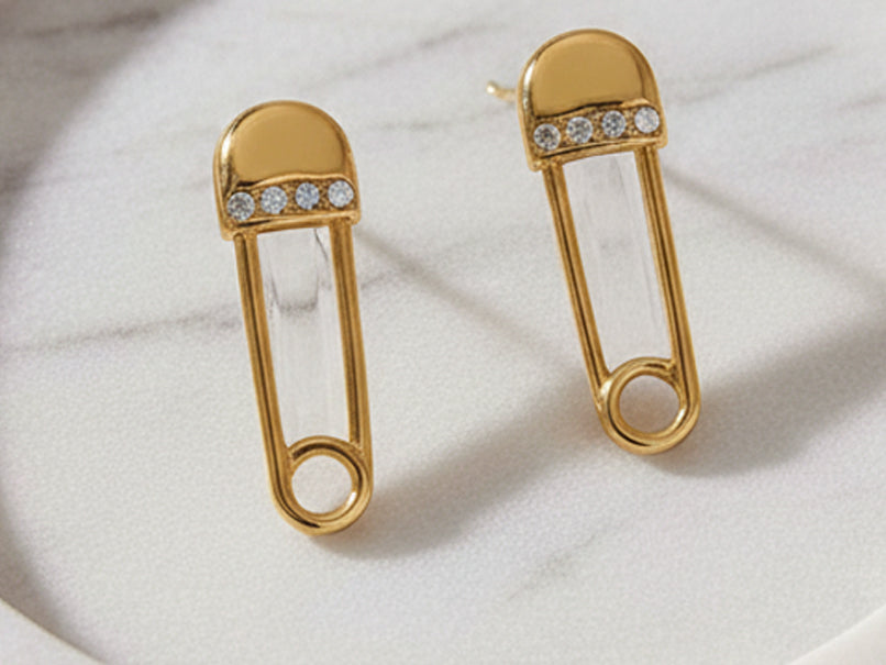 Chic Pin Drops