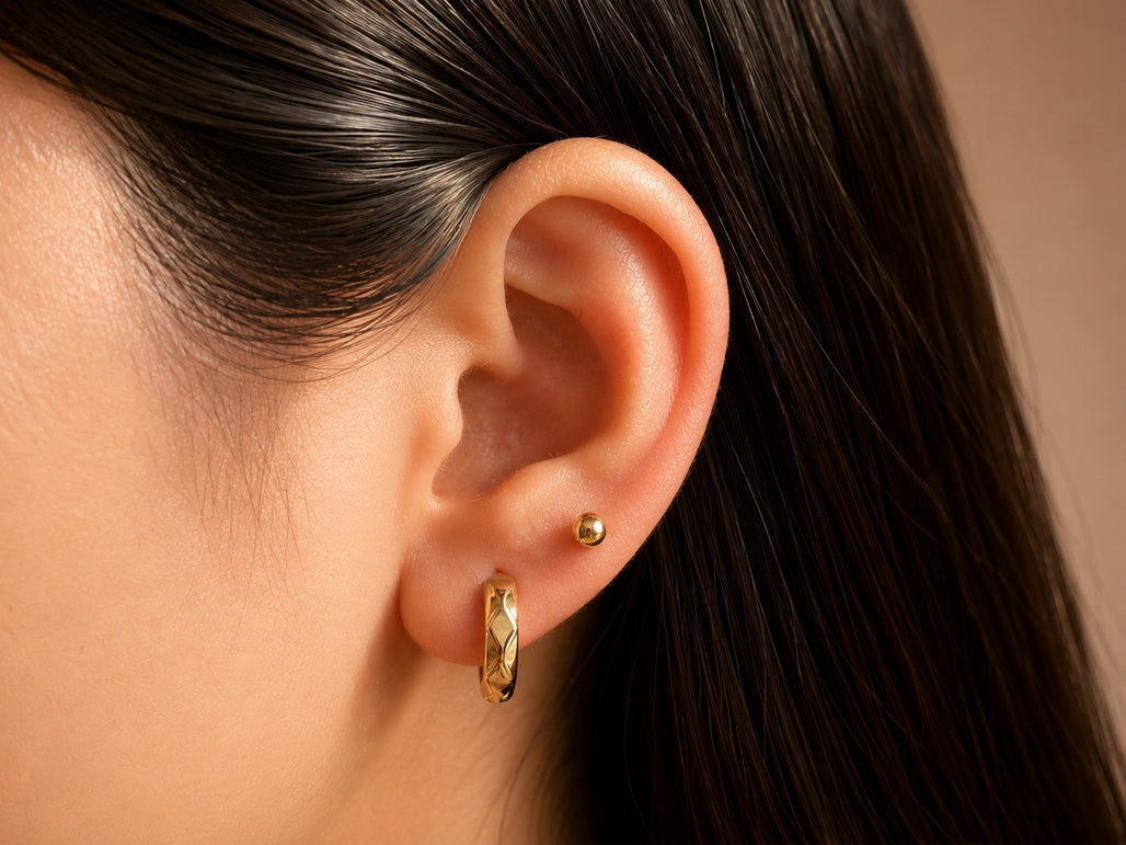 Valora Small Hoops