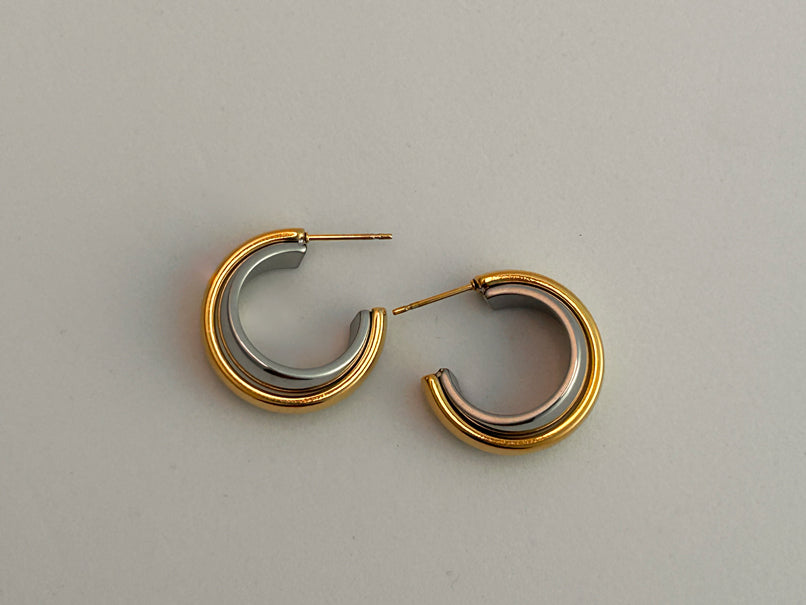 Intersect Double Toned Hoops
