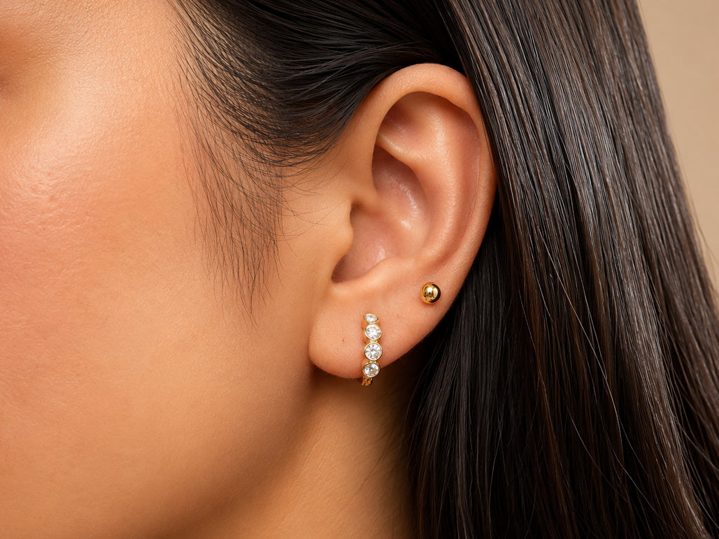 Tori Small Hoops