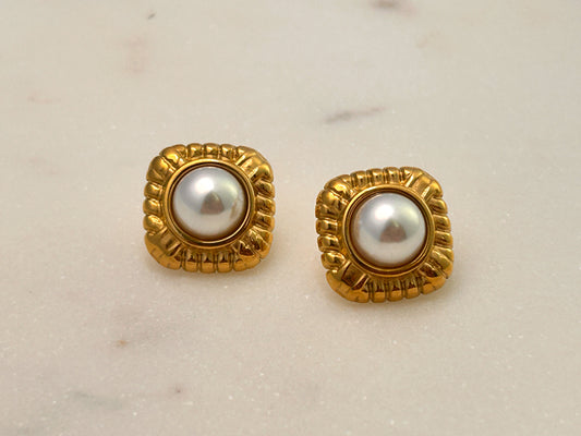 Vintage Pearl Studs