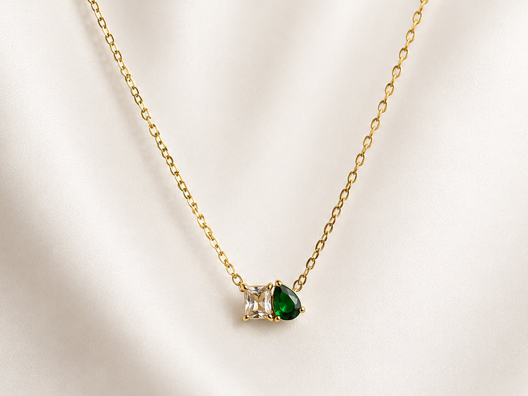 Izel Necklace