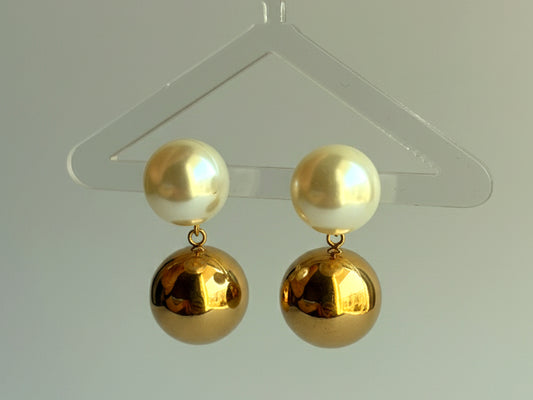 Pearl Drop Earrings