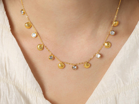 Isla Necklace