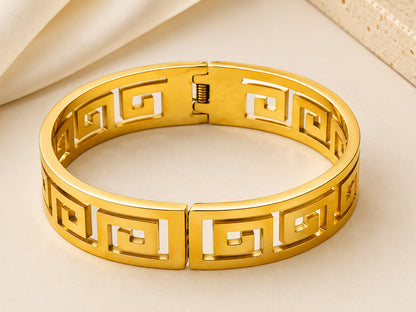 Delphi Cuff