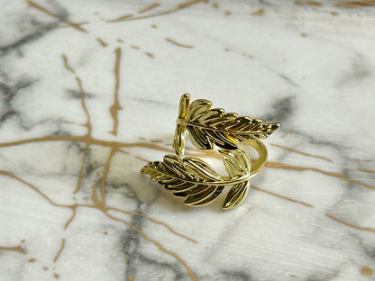 Laurel Ring
