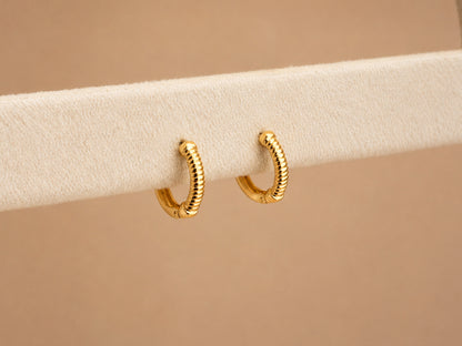 Lunelle Tiny Hoops