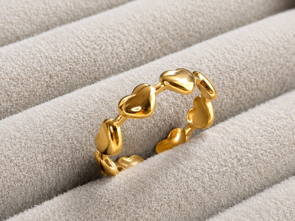 Amora Ring (Adjustable)