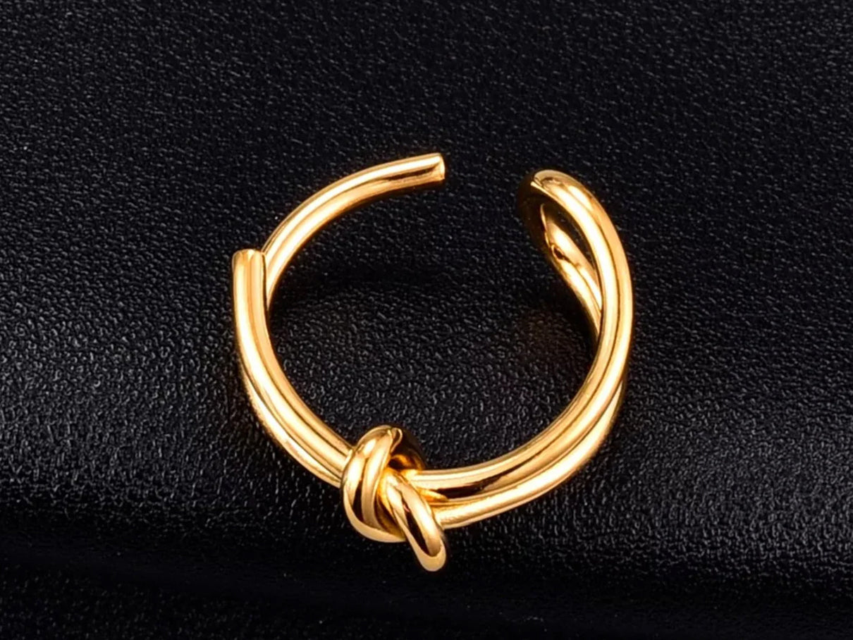 Knot Ring