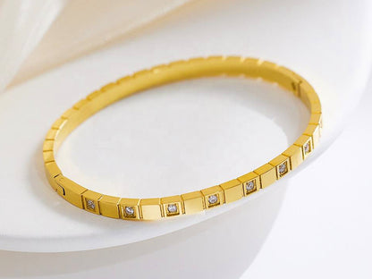 Yara Thin Wrist Bangle