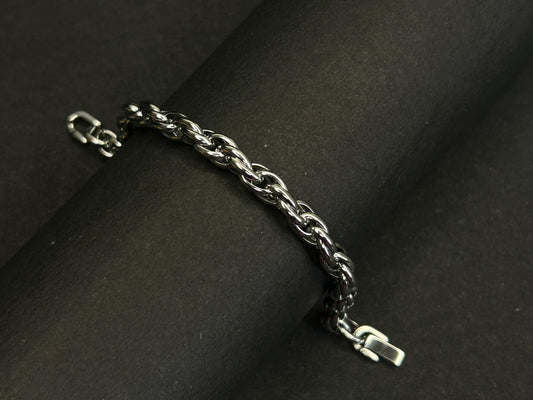 Curb Link Bracelet
