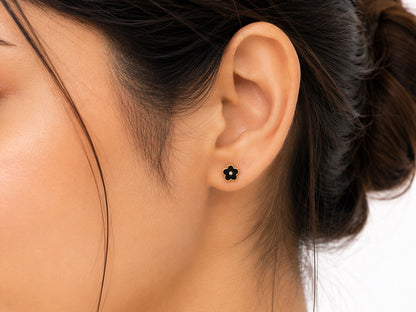 Edwina Studs