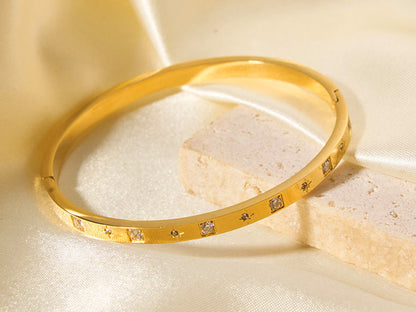 Carla Thin Wrist Bangle