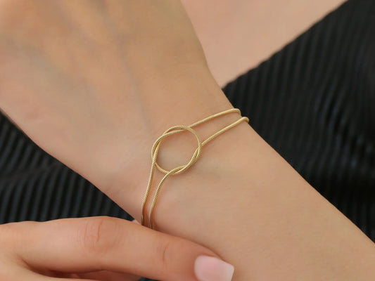 Knot Bracelet