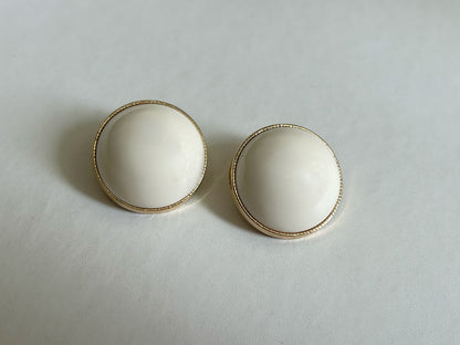 Classic Pearl Studs