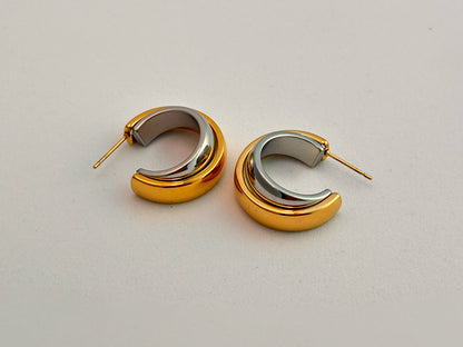 Intersect Double Toned Hoops