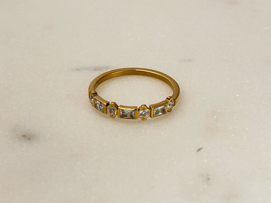 Zyra Ring