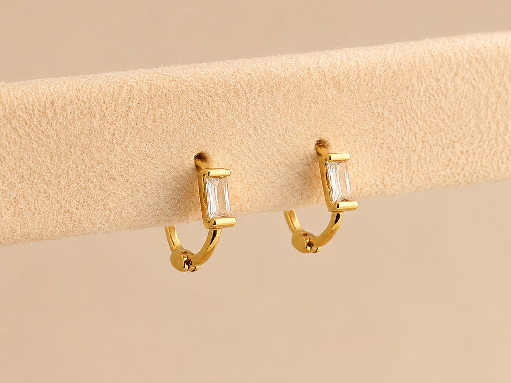 Una Small Earrings