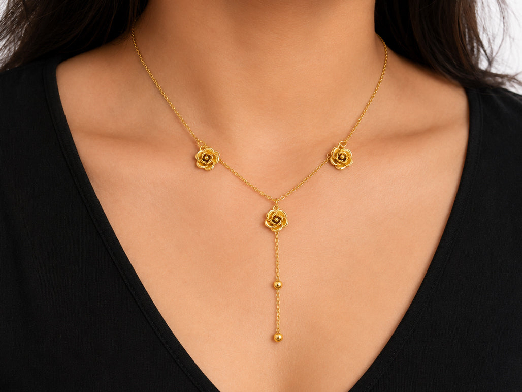 Camellia Necklace
