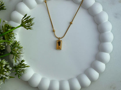 Voux Bar Necklace