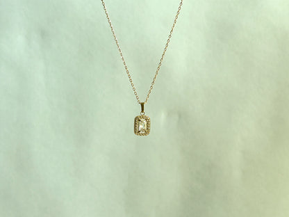 Opuletta Necklace