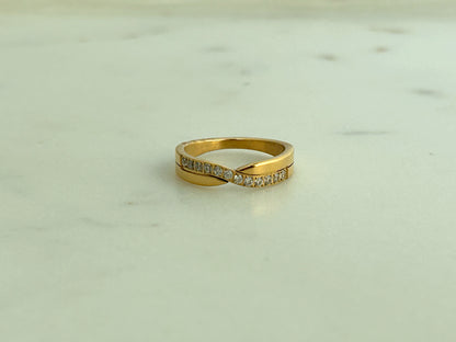 Lustra Ring