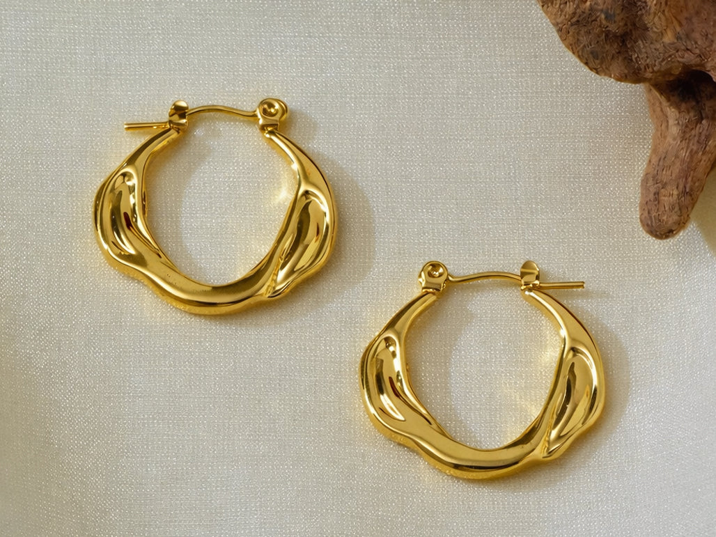 Zari Hoops