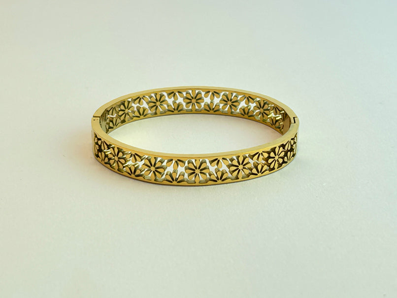 Fern Thin Wrist Bangle