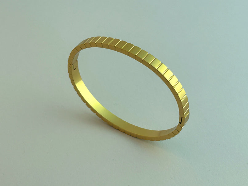 Tia Thin Wrist Bangle