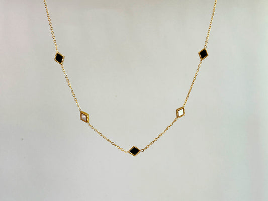 Diora Necklace