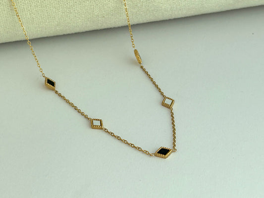 Diora Necklace