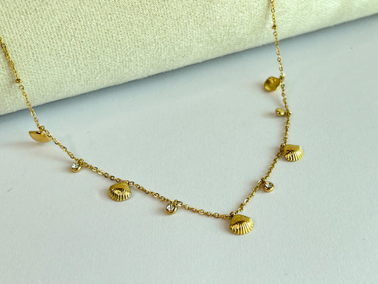 Isla Necklace