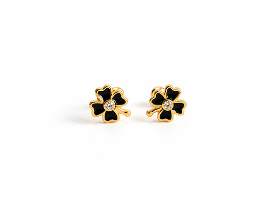Nera Studs