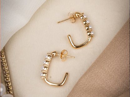 Whisper Pearls Earrings